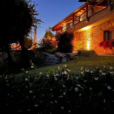 Le Lanterne Bed and Breakfast Villa dʼAlmè Exteriör bild